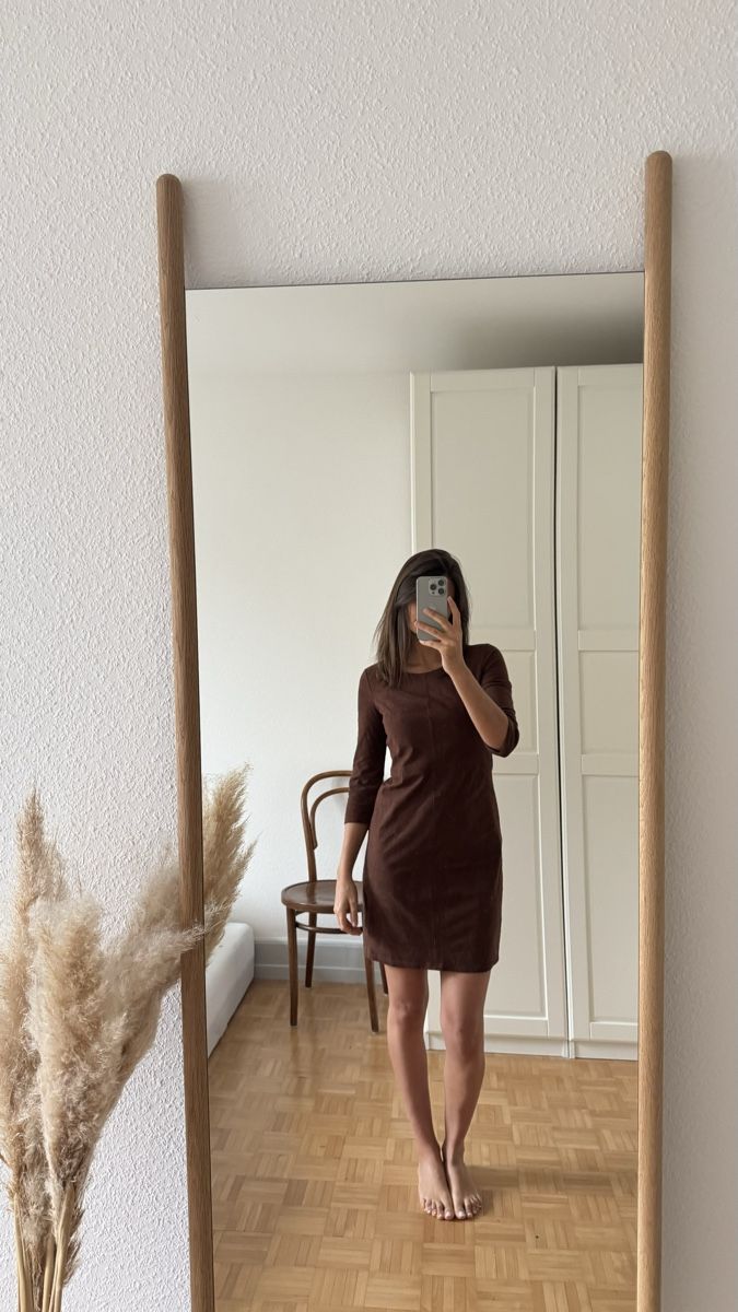 Esprit Kleider: Braunes Wildlederkleid Gr. 32 von Esprit – Neu (gemäss Beschreibung) aus Zürich von Aya03 1