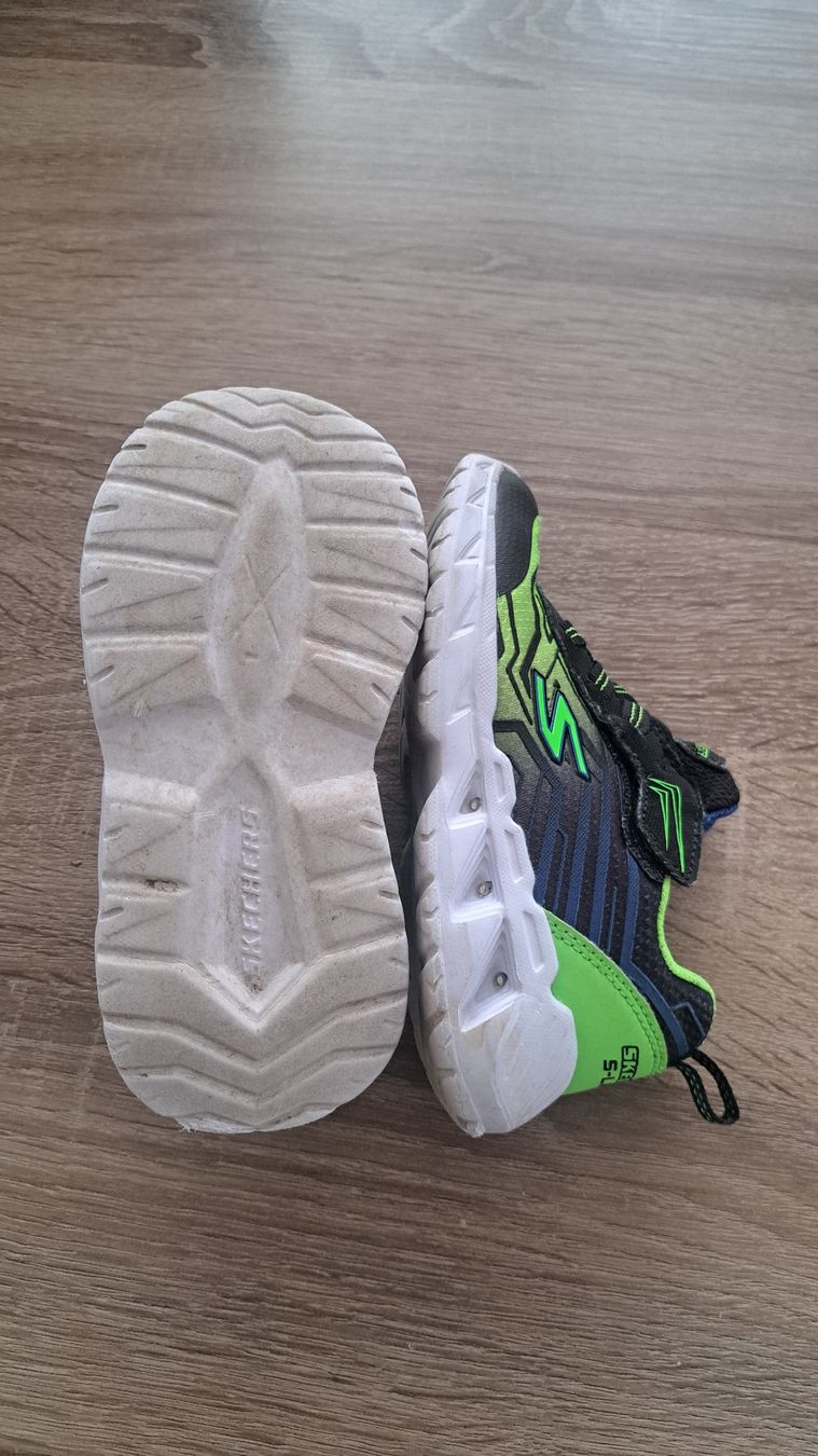 Schuhe für Jungen: Skechers kinder  – Gebraucht aus Buchs SG von VitaliiKu 3