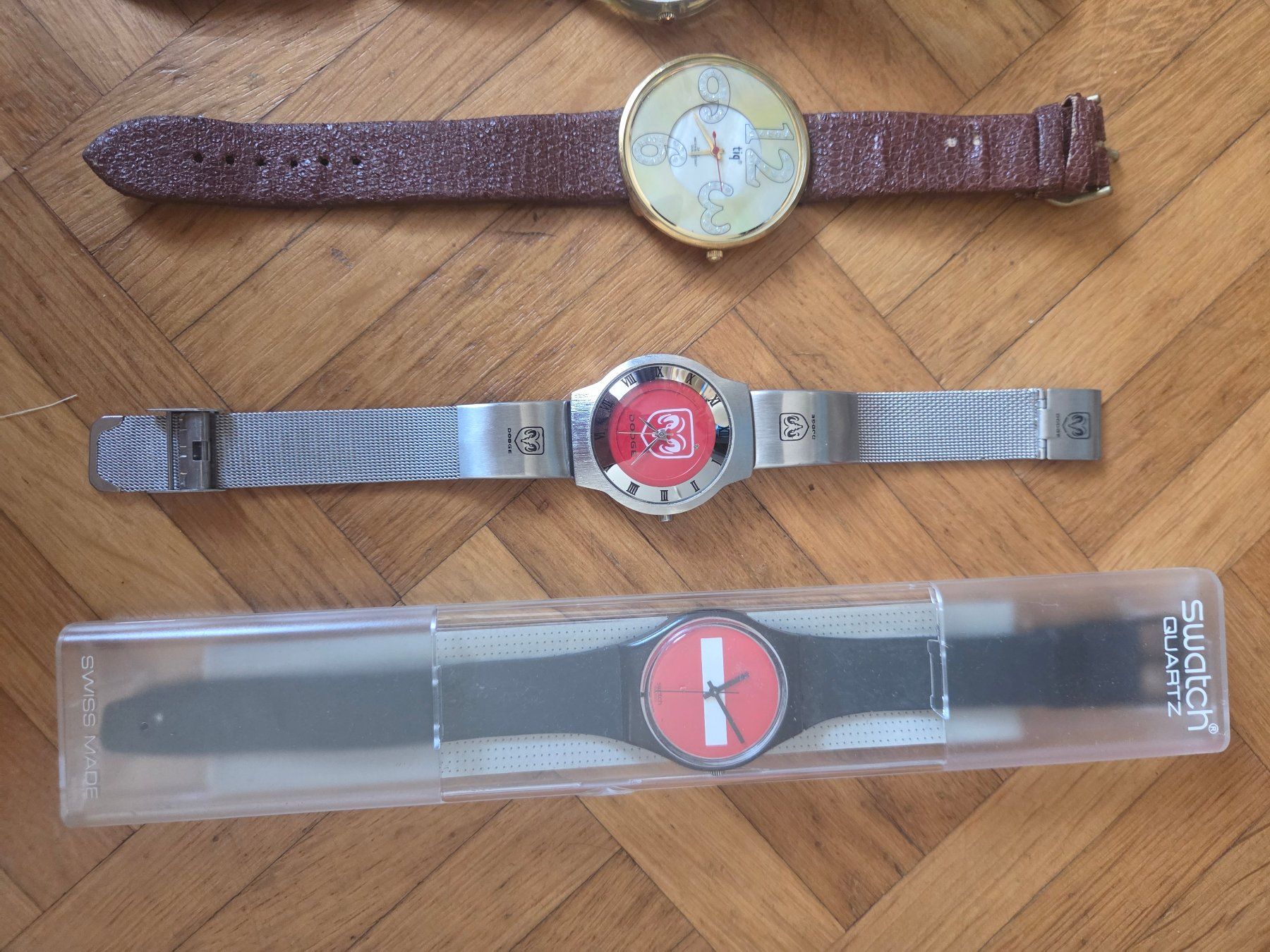 Swatch Montres: Switch Uhren und andere – D'occasion à Basel par Roundtrip 3