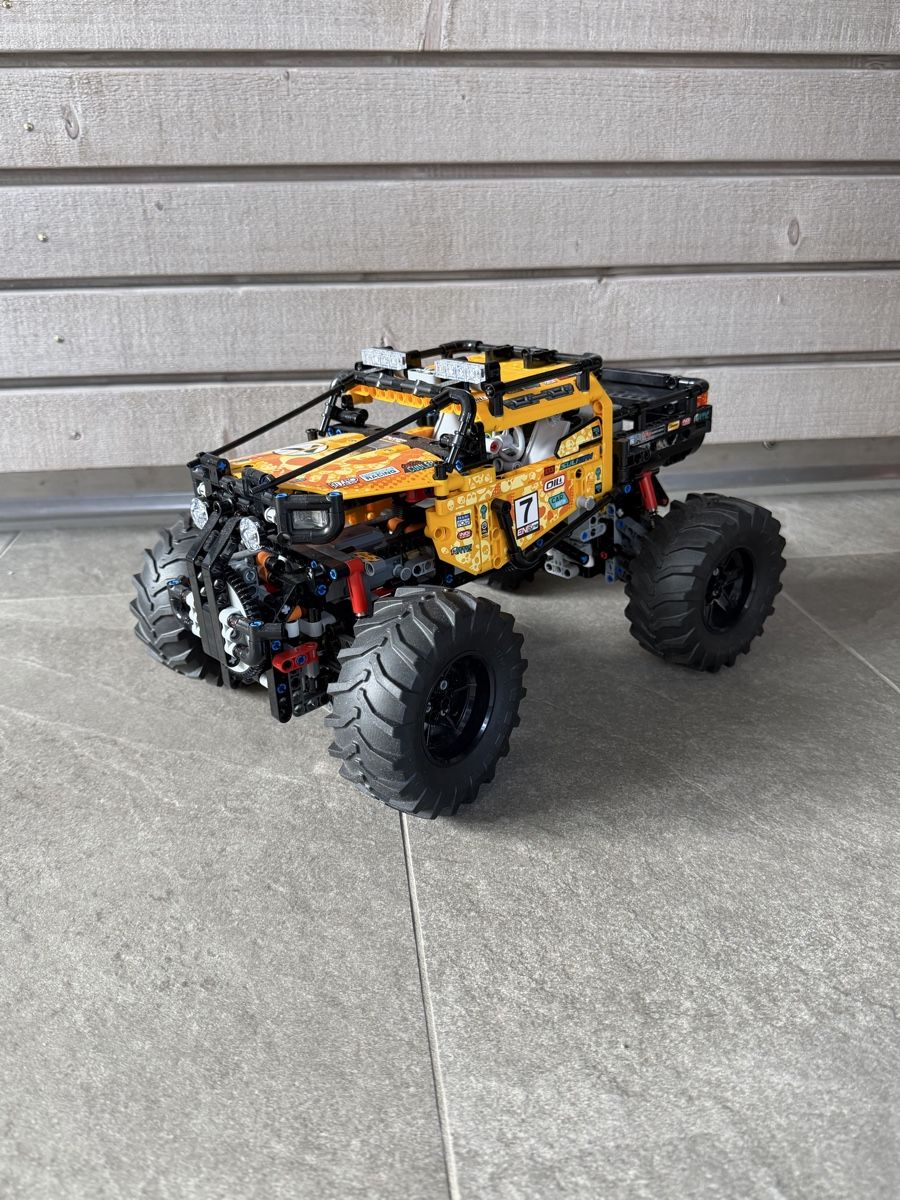 Lego Baukästen: LEGO Technic 42099 4x4 X-treme Off-Roader  – Gebraucht aus Zofingen von giu_p72q