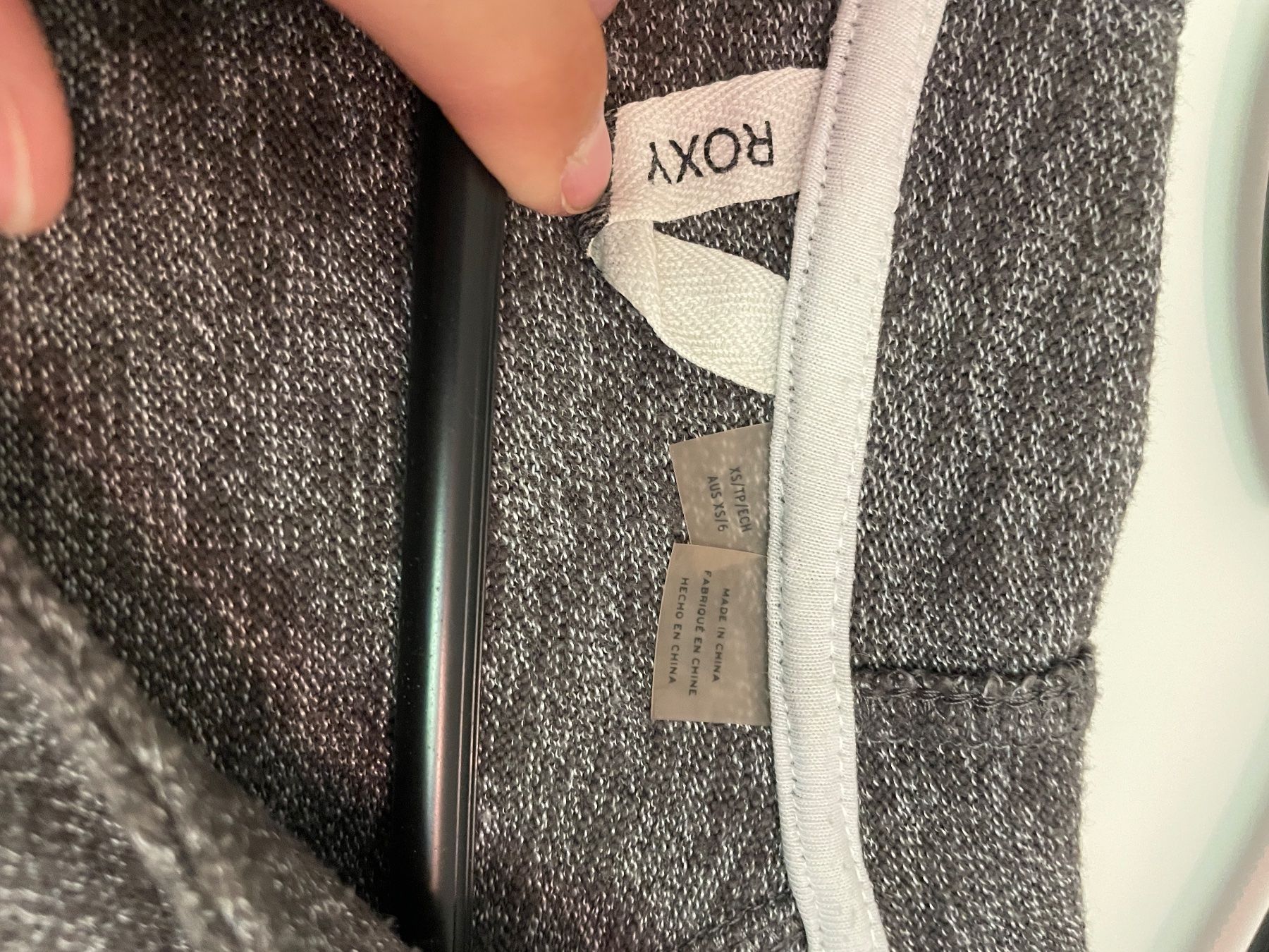 Roxy Maglioni & Felpe: Pullover Roxy grau Gr. XS – Usato da Schmitten FR venduto da ancaob 2