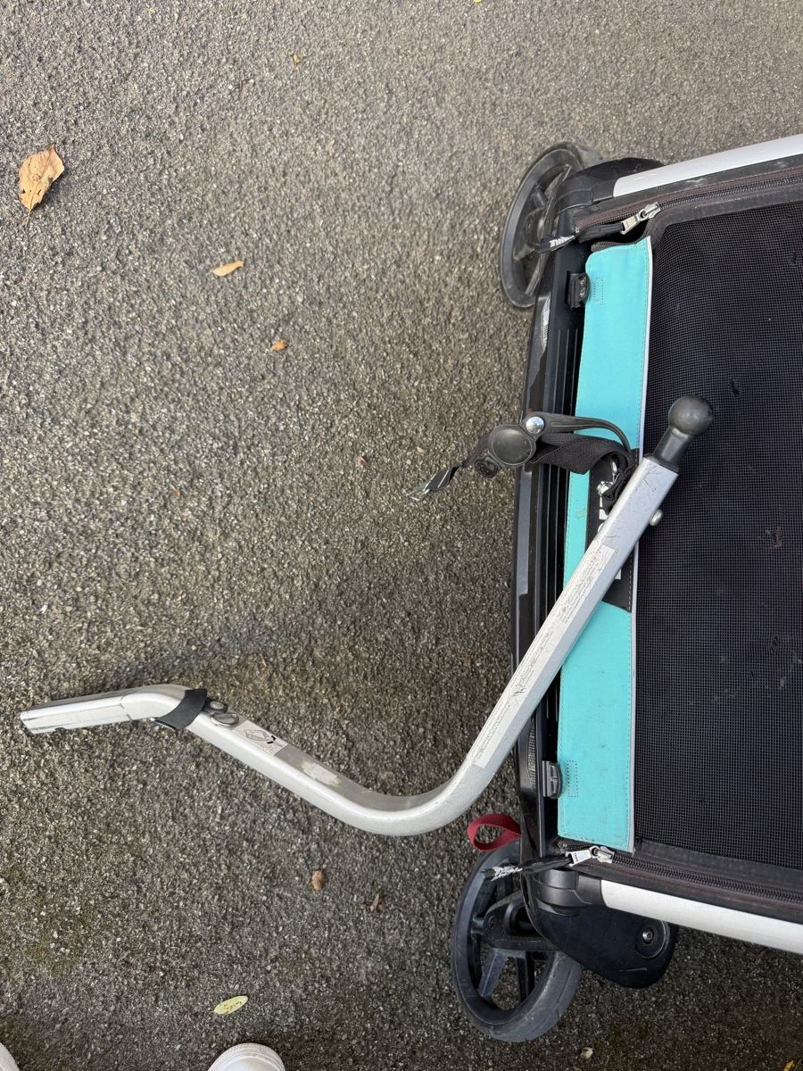Thule Rimorchi: THULE - Charette à vélo ou la marche  – Usato da Versoix venduto da Kimelya-S 5