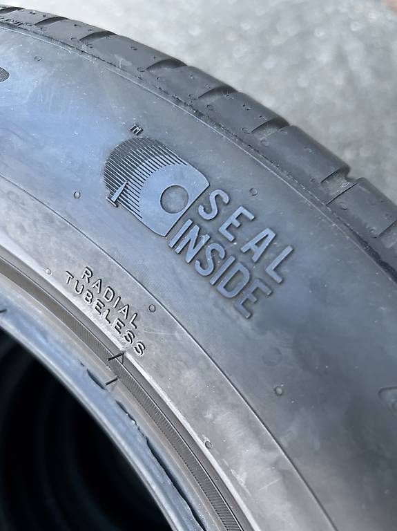 Pneus & Kompletträder: 235/55/18 Pirelli Sommerreifen  – Gebraucht aus Frasnacht von nobloff 6
