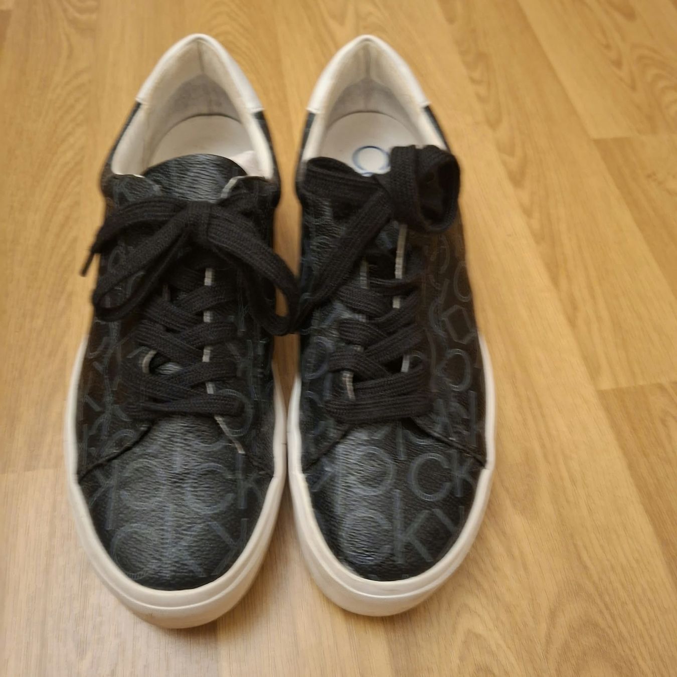 Calvin Klein Damenschuhe: Calvin Klein – Gebraucht aus Trimbach von Ale-07 1