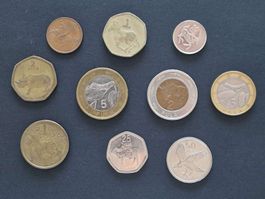Lot de 10 pièces de monnaie du Botswana