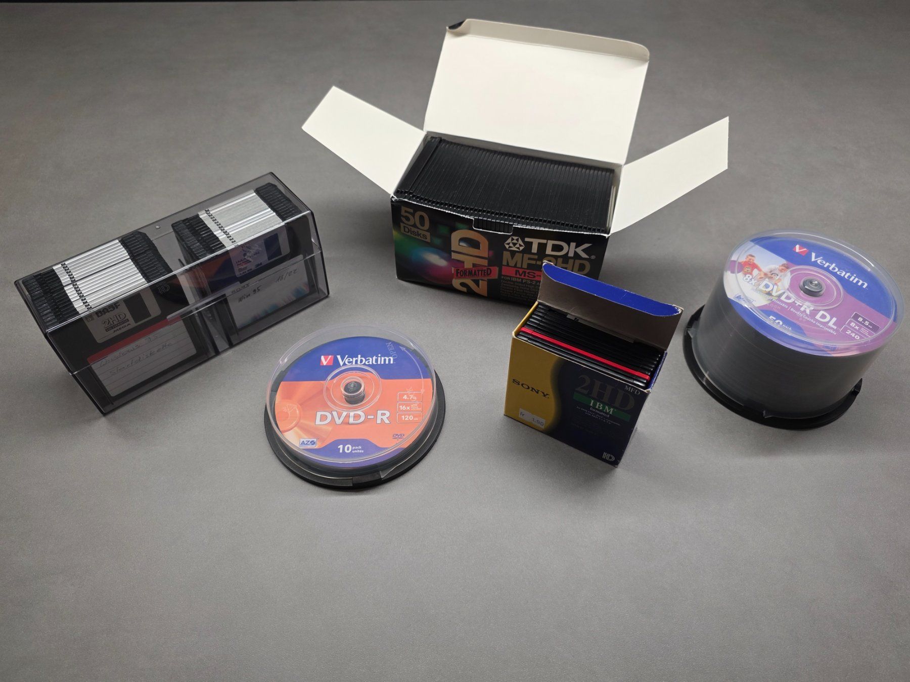 PC: Technik-Konvolut / Elektronik-Sammlung – Usato da Lausen venduto da -Vendetta-