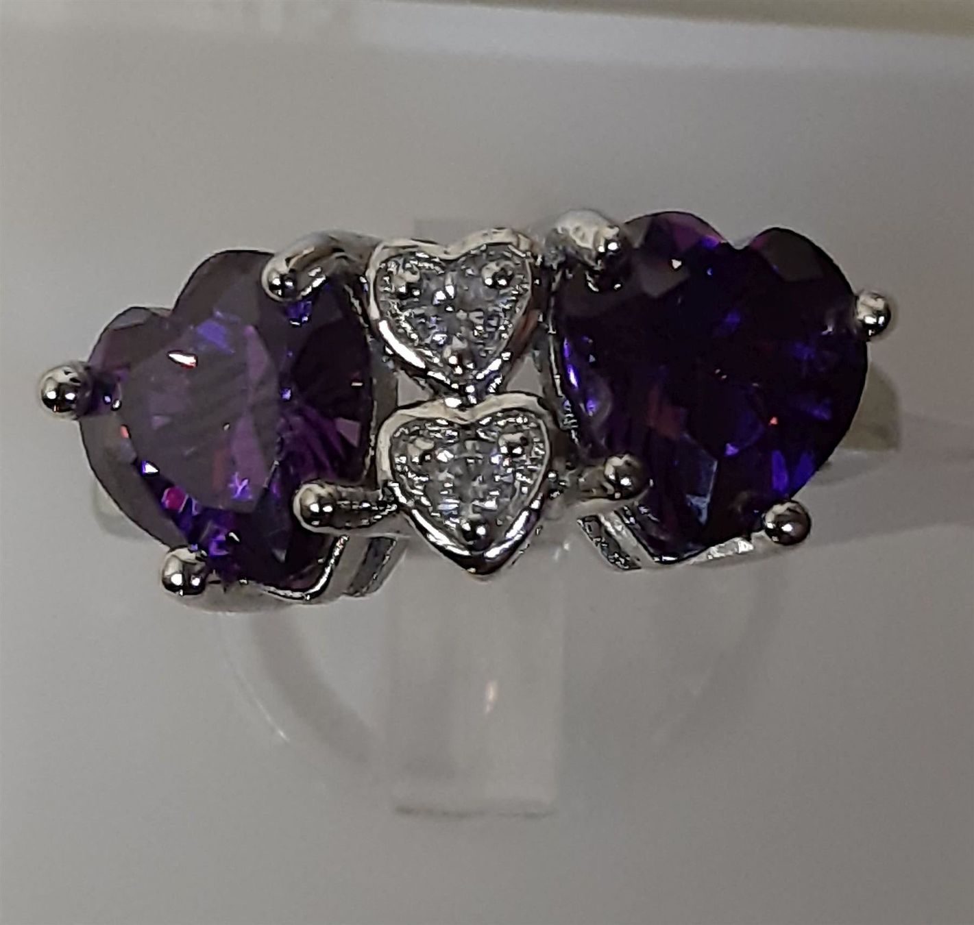 Anelli: Versilberter Ring mit Amethyst Gr. 8 – Nuovo (secondo la descrizione) da Grenchen venduto da maretop 1