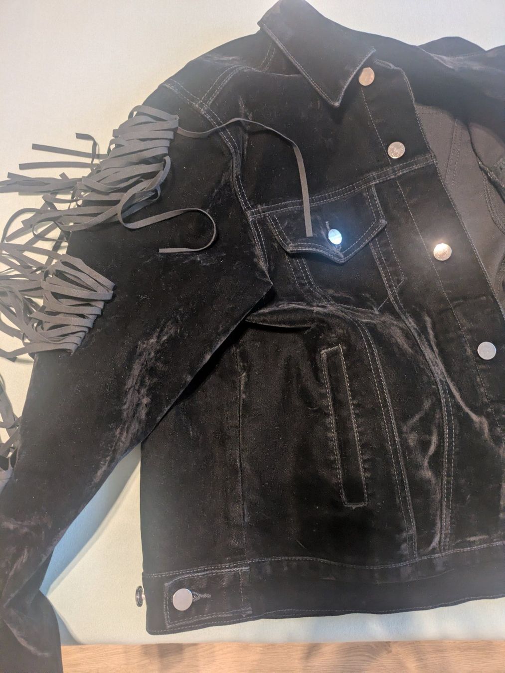 Giacche: Black Fringe Denim Jacket Size S – Usato da Losone venduto da AlpineLayer 3