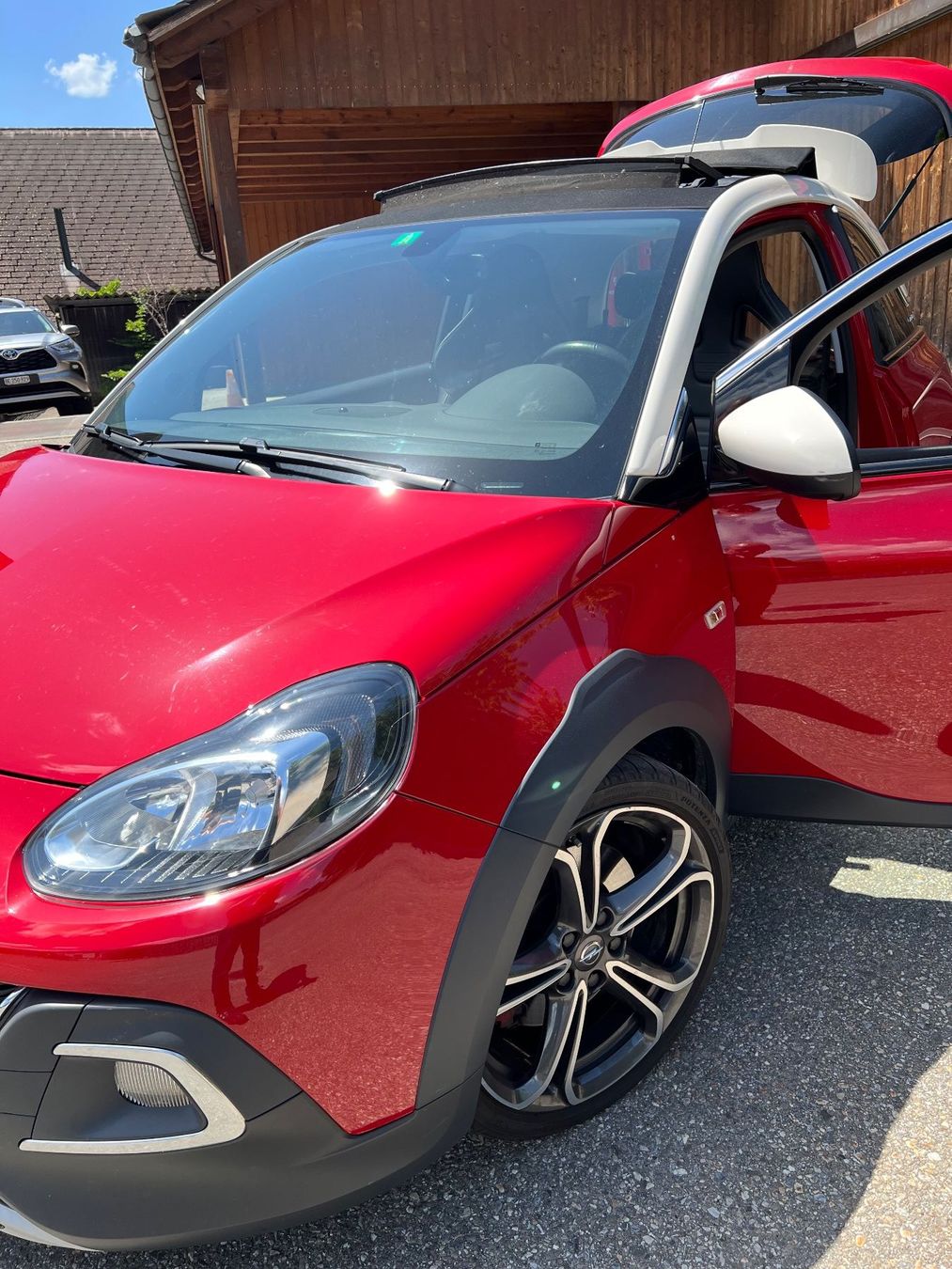 Opel Autos: Opel Adam Rocks – Gebraucht aus Sumiswald von Pt5