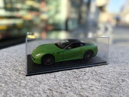 ⭐ Ferrari 1:24 599 Hi Kers 2010 Green ⭐