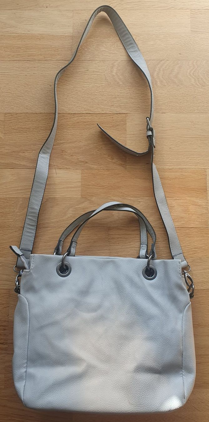 Borse da donna: Sac à main gris clair avec bandoulière – Usato da Court venduto da Jovi2 1