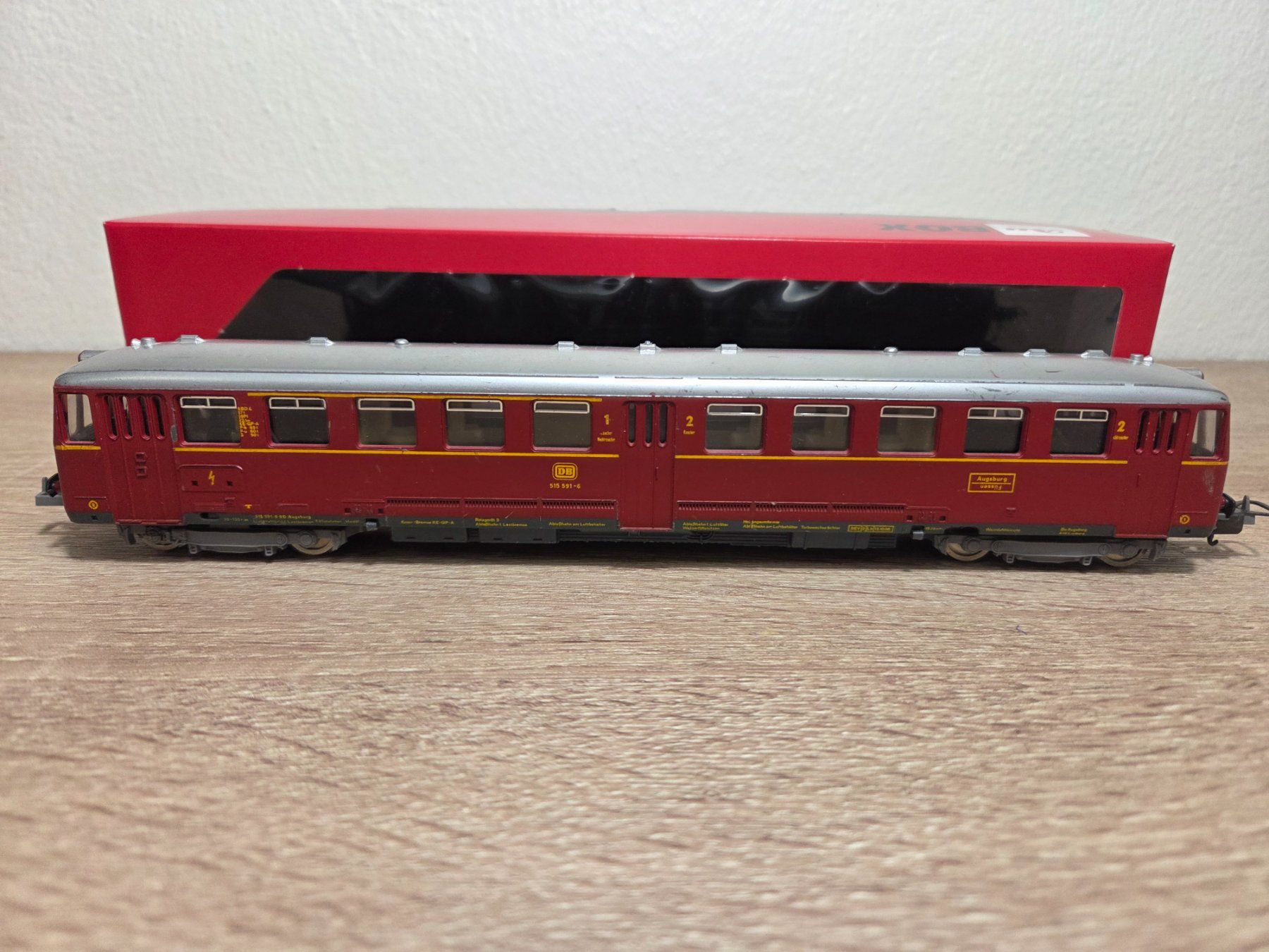 Lima Modellini di ferrovie: Lima Triebwagen BR 515 DB H0 – Usato da St-Aubin-Sauges venduto da Lo_Go