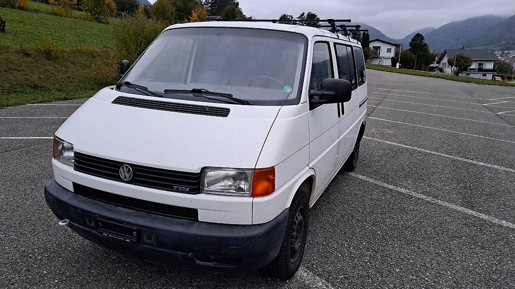 Automobili: Vw t4 transporter 2.5 tdi – Usato da Moutier venduto da Leroth4 1