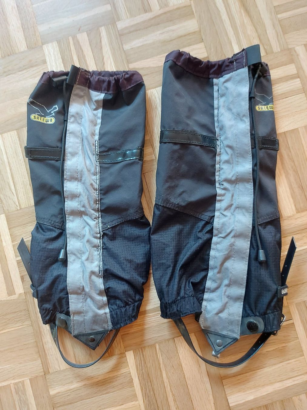 Salewa Stinchiere & Fasciature: Guêtres de neige Salewa en Goretex – Usato da Aigle venduto da biscutelle