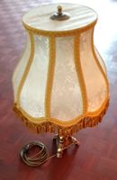 Elegante Vintage Lampe, Goldfarben-Look, Top Zustand!