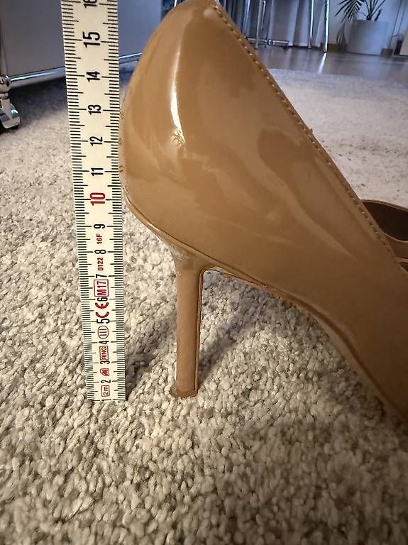 Scarpe da donna: Nude High Heel Pumps Stilettos Gr. 40 – Nuovo (secondo la descrizione) da Bern venduto da kwa_pyt9 2