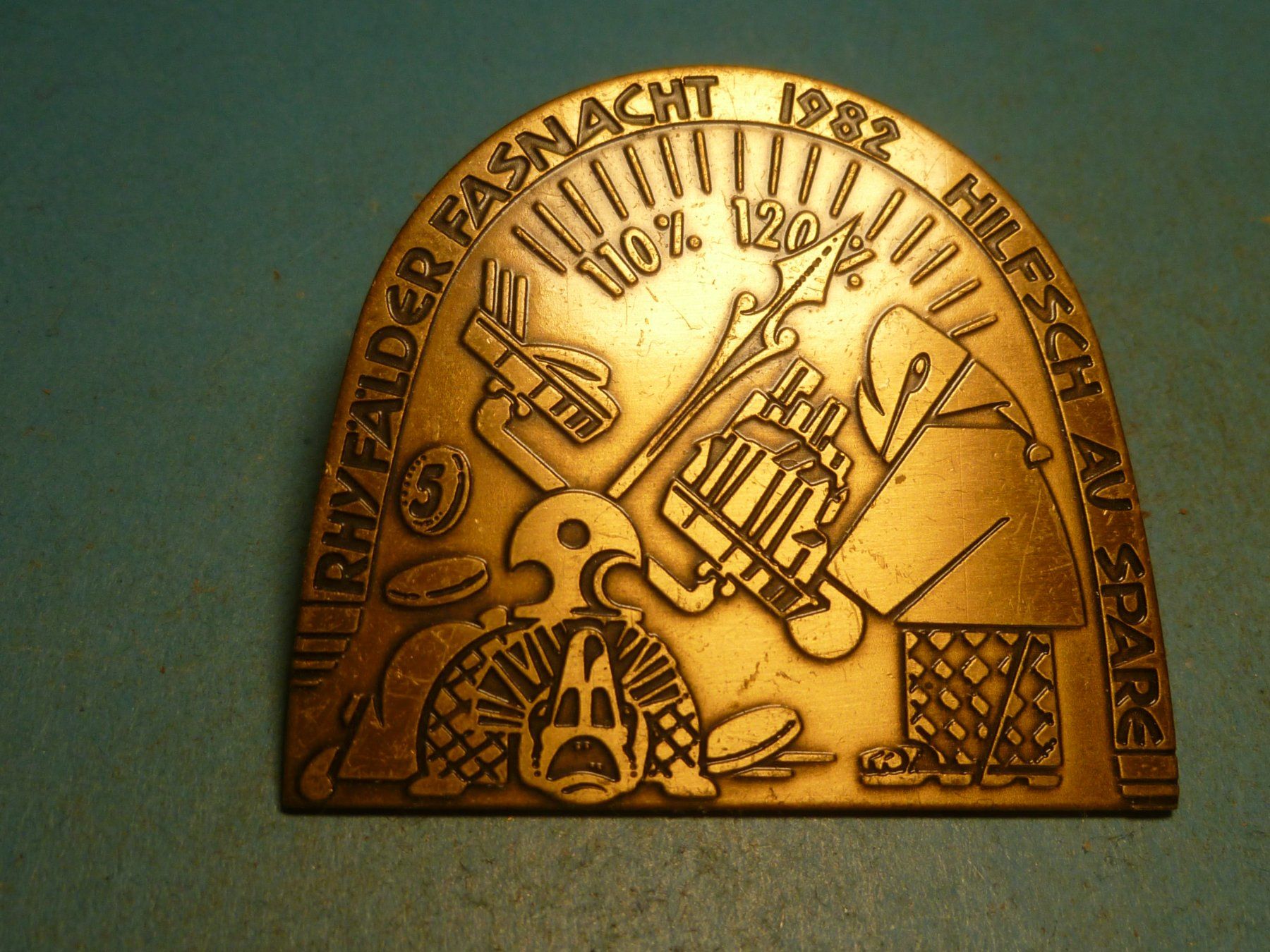 Plaketten & Abzeichen: RHYFÄLDE 1982  BRONZE – Gebraucht aus Ried (Muotathal) von Mandarin02