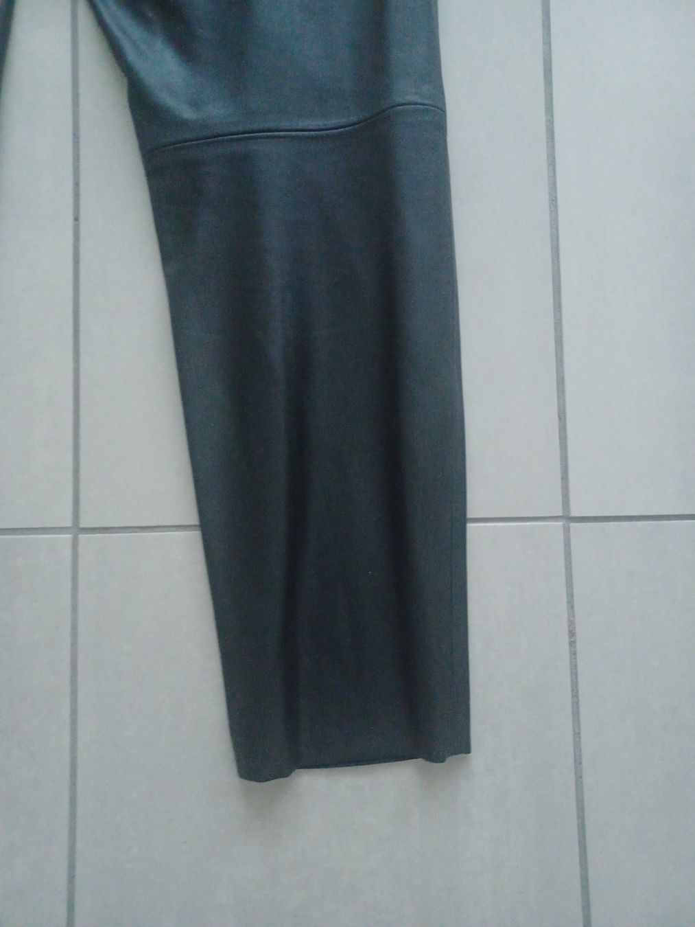 Gerry Weber Leggings: Legging simili cuir noir, taille 44, élégant – Usato da Sion venduto da linda0106 3