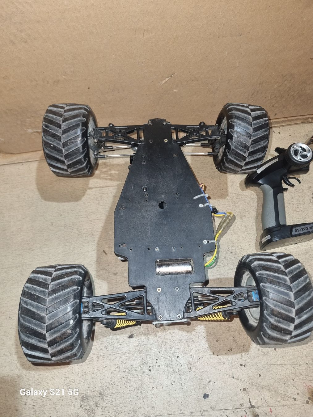 Modellismo RC: Monster Truck 1:10 – Usato da Sisikon venduto da SanAndreas 1