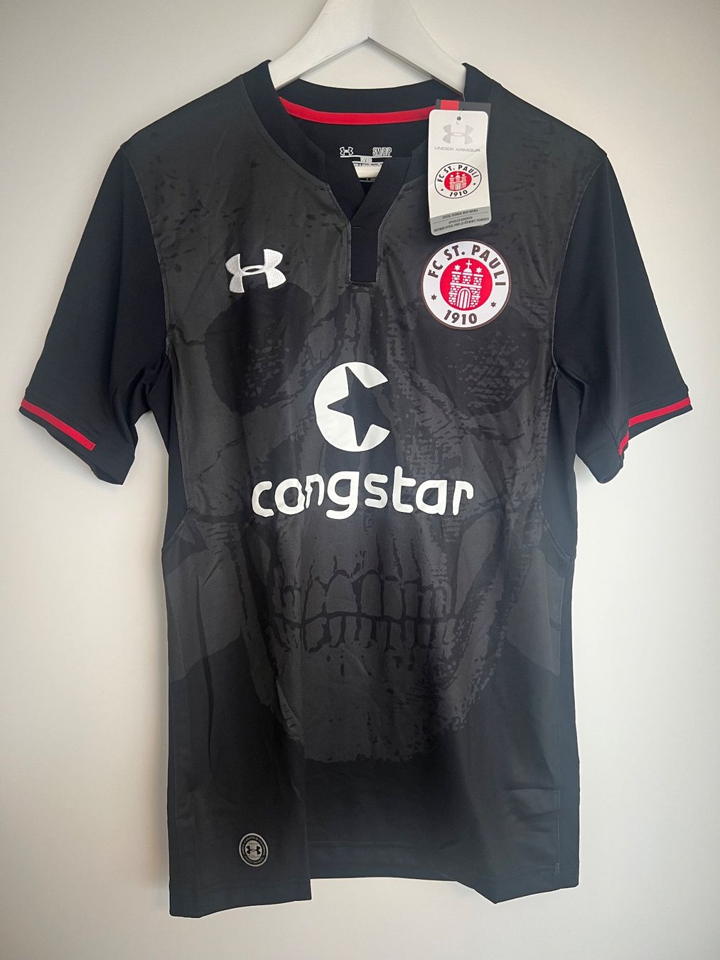 Canottiere & Pantaloni: FC St. Pauli | 2016-17 | Ausweichtrikot – Nuovo (secondo la descrizione) da Boll venduto da urrasair