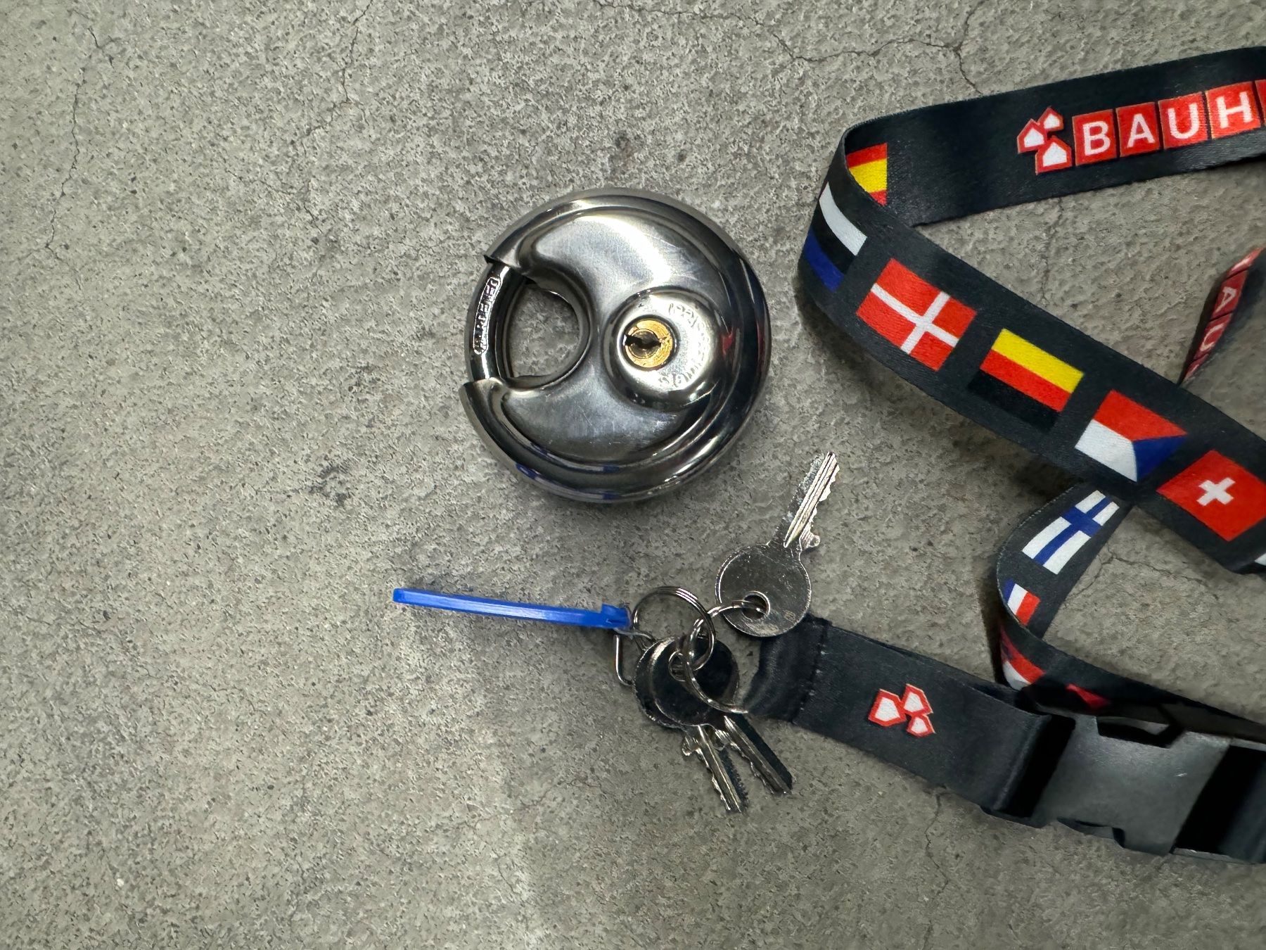 Rimorchi: Kastensicherung Anhänger – Usato da Bern venduto da bandido01 2