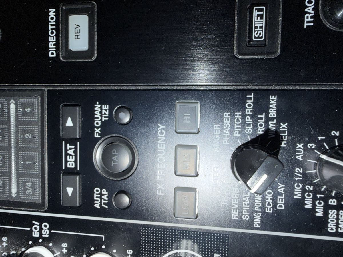Pioneer Console di mixaggio: Pioneer Dj Xdj Xz Standalone – Usato da Gelterfingen venduto da celli05 3