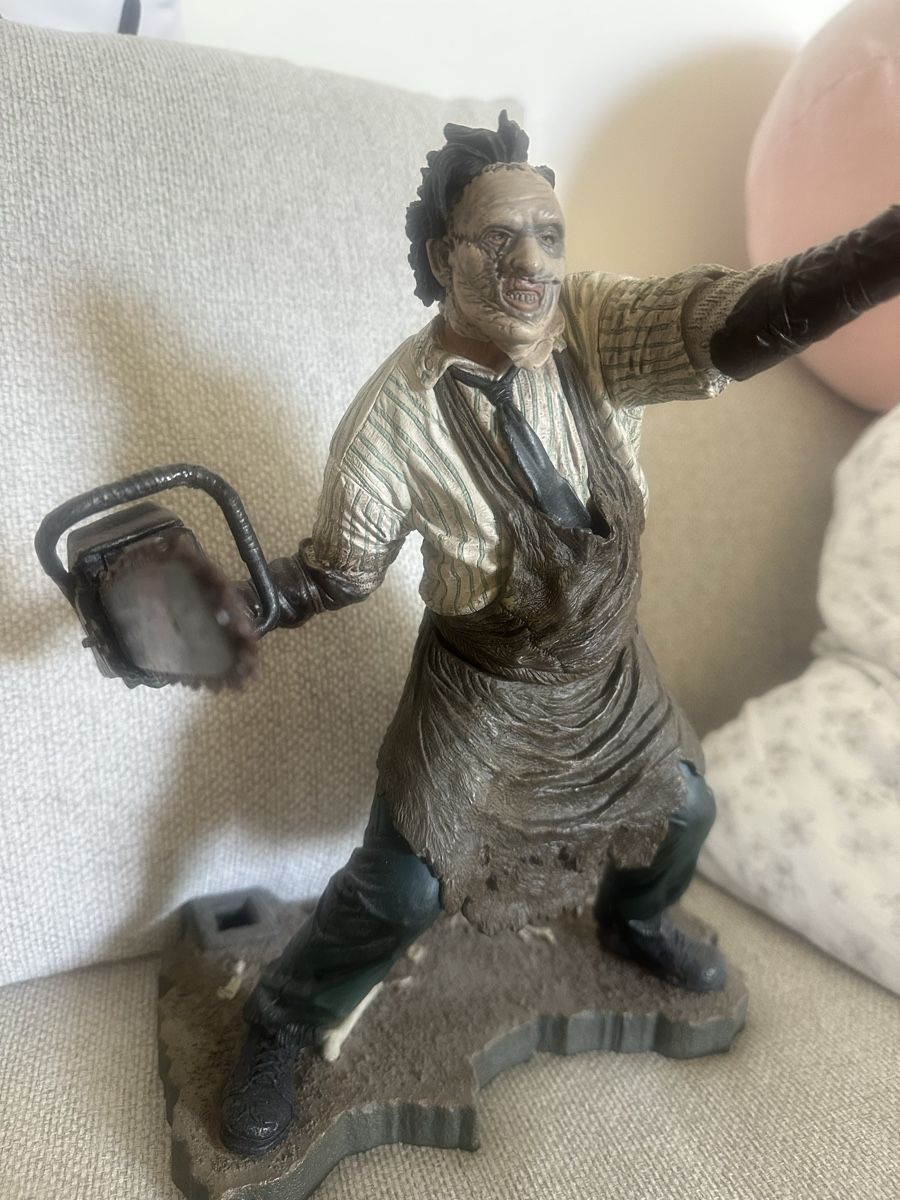 Statuette: Leatherface  – Usato da Glattpark(Opfikon) venduto da ConnyLee 2