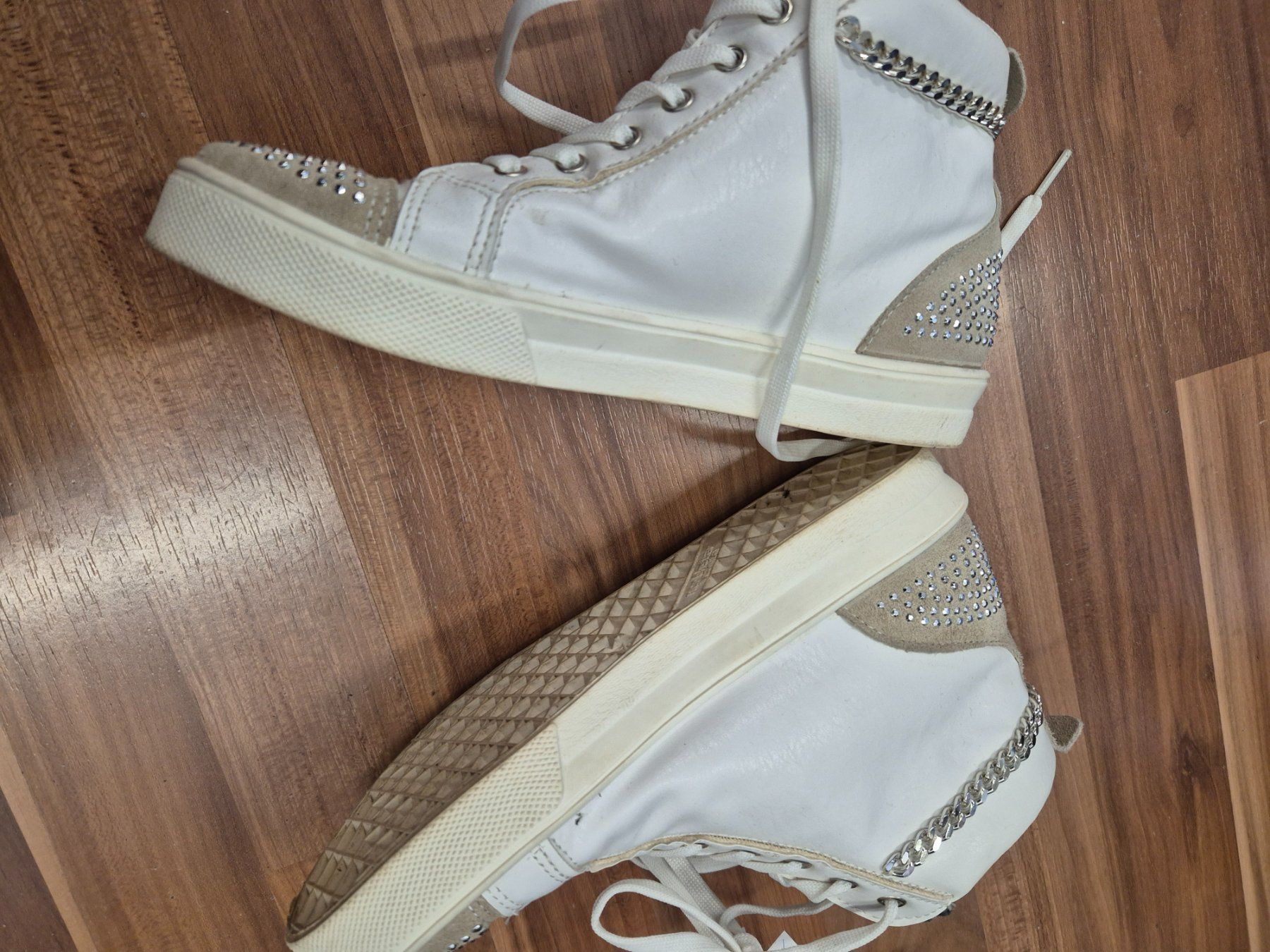 Scarpe per ragazze: Weisse Mädchen Sneaker northstar Grösse 36, K3 – Usato da Schwarzenburg venduto da flamingo1970 1