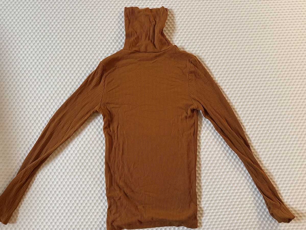 Maglioni & Felpe: Feinripp Rollkragenshirt, Herbstgarderobe, Grösse M – Usato da Rubigen venduto da liciaaisha77