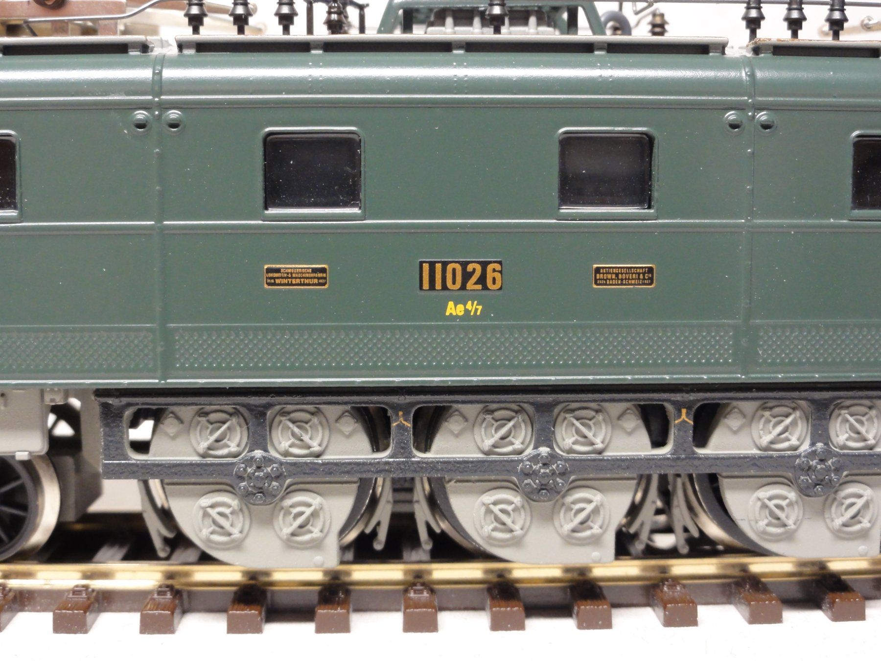 Hag Modellini di ferrovie: HAG H0 13003-31 "Mikado" (AC Digital) / SBB Ae 4/7 – Usato da Solduno venduto da albimicio 6