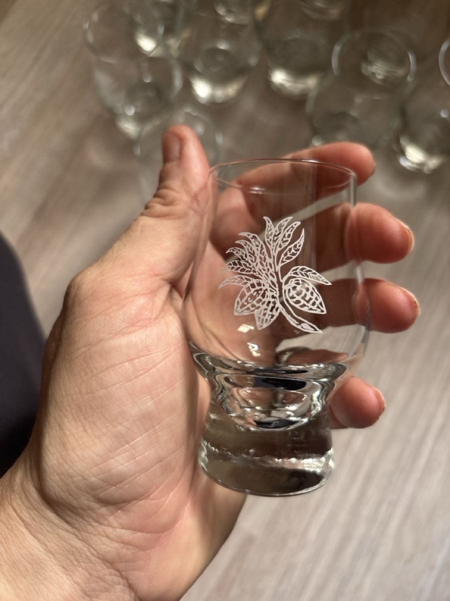 Verres: Bicchierini grappati set da 11 pezzi in vetro  – D'occasion à Giubiasco par cri_mzc6 2