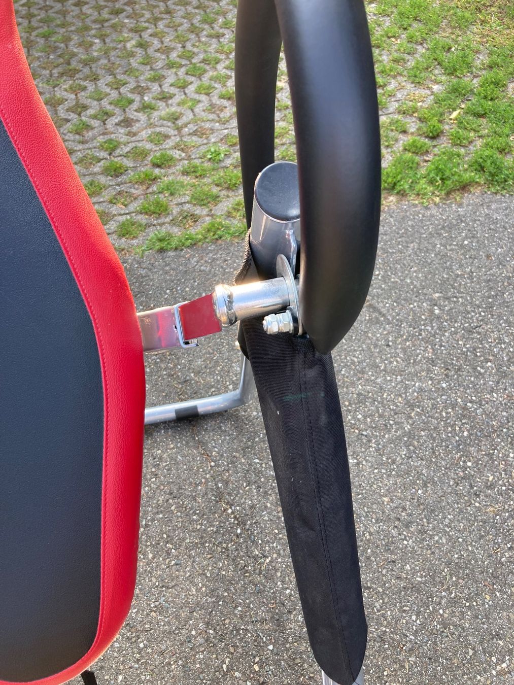 Hometrainer: BH Fitness Inversion Table – Gebraucht aus Thayngen von yellowball 2