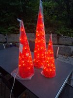 3er Set LED-Weihnachtsbäume, rot, neuwertig, Deko