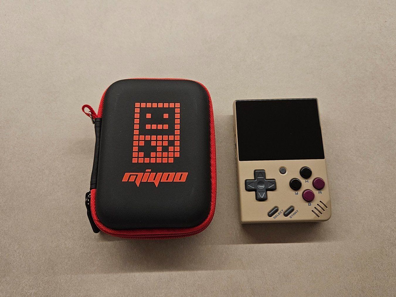 Konsolen: Miyoo Mini Retrogame Handheld – Gebraucht aus Luzern von Maenggu