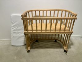 BabyBay Holz mit Matratze guter Zustand