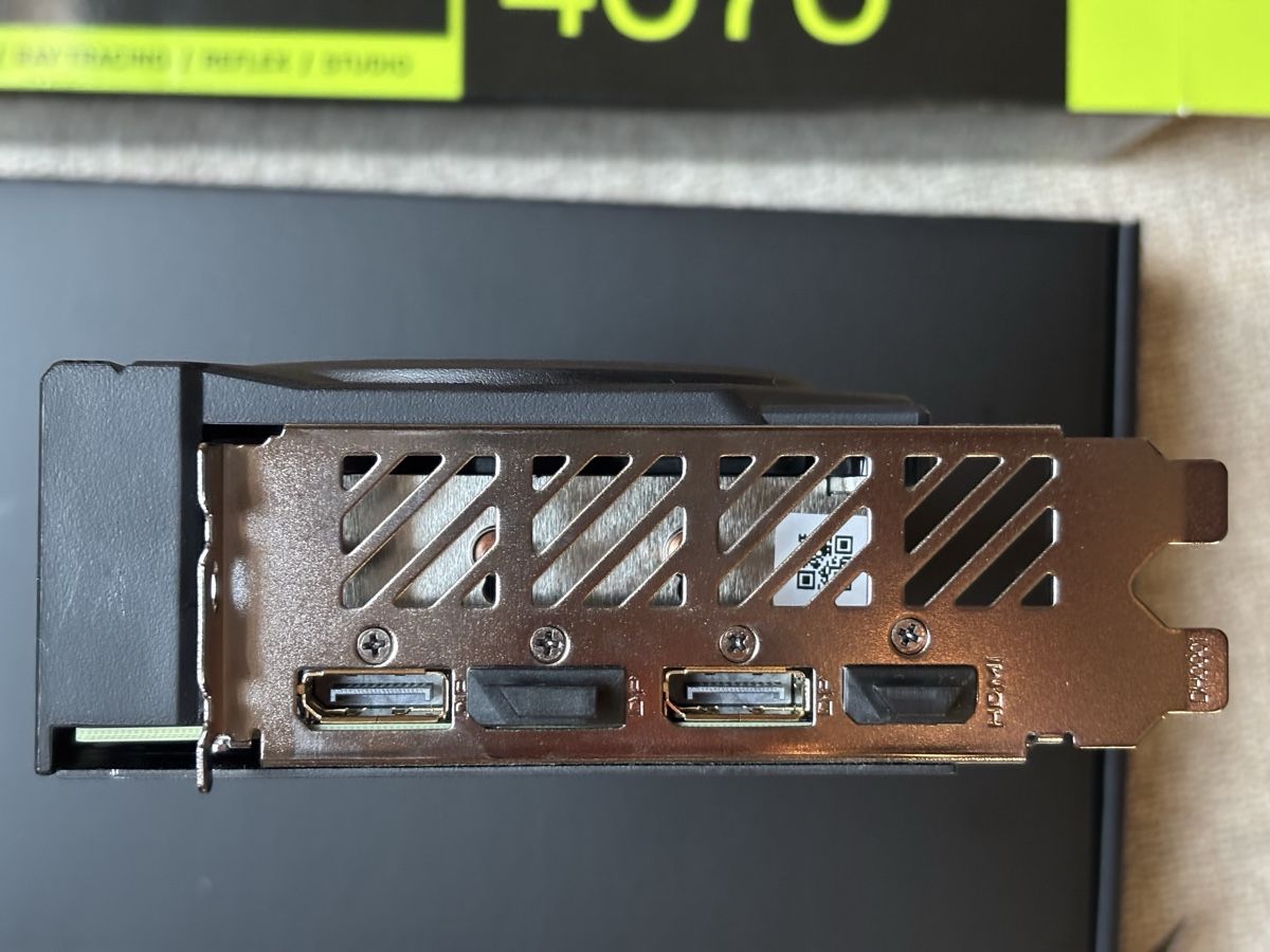 Gigabyte Schede grafiche: GeForce RTX 4070 Windforce DC 12G – Nuovo (secondo la descrizione) da Frenkendorf venduto da leo_697q 2