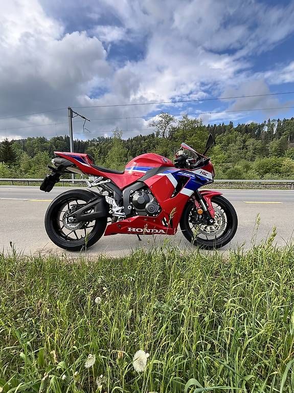 Honda Strasse: CBR 600RR – Gebraucht aus Wald ZH von ale_fv5d 3