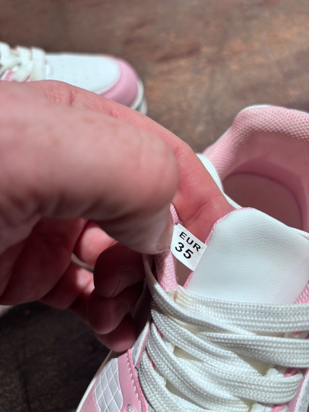 Pattini in linea & Pattini a rotelle: Rollschuhe/Sneakers, Grösse 35 – Usato da Zürich venduto da engebrunau 3