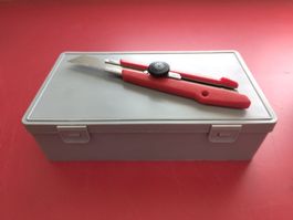 Graue Aufbewahrungsbox, praktische Universalbox, Top!