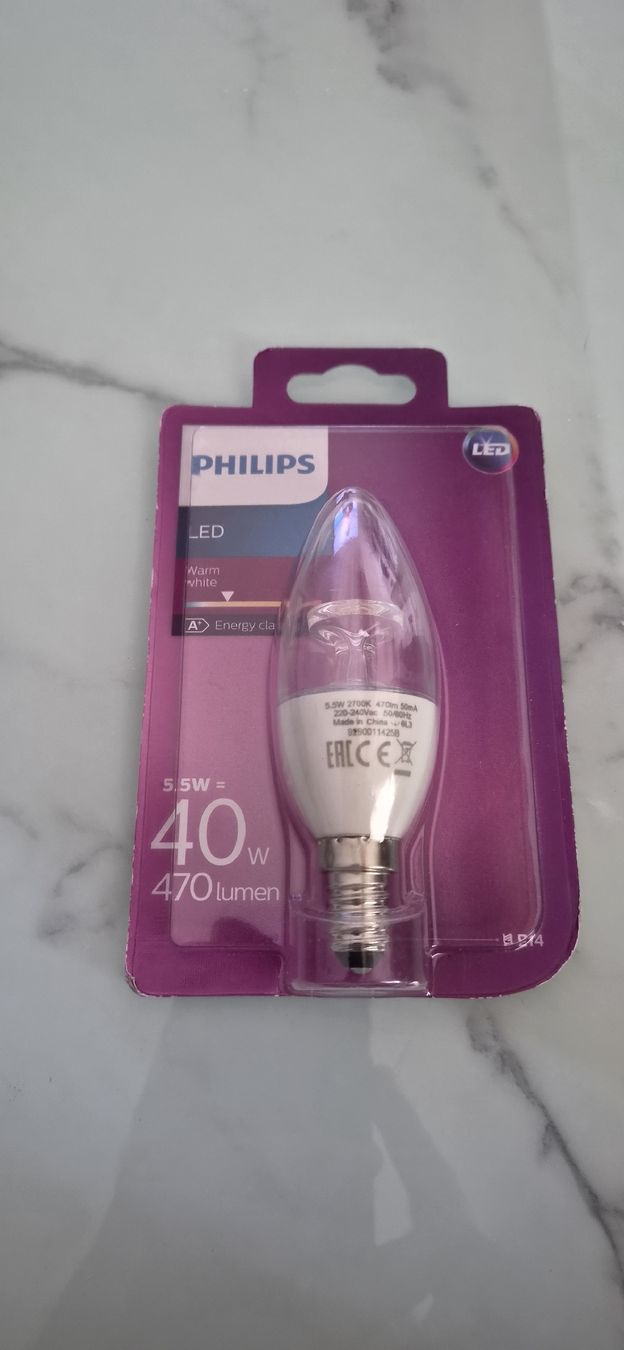 Philips Lampes: Philips LED Kerzenlampe E14  – Neuf avec emballage d'origine à Gerzensee par Omeisel