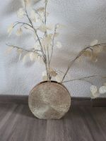 Deko Vase rund goldfarben mit Trockenblumen 