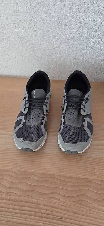 On Chaussures femmes: On Cloud 39 – D'occasion à Escholzmatt par taste86
