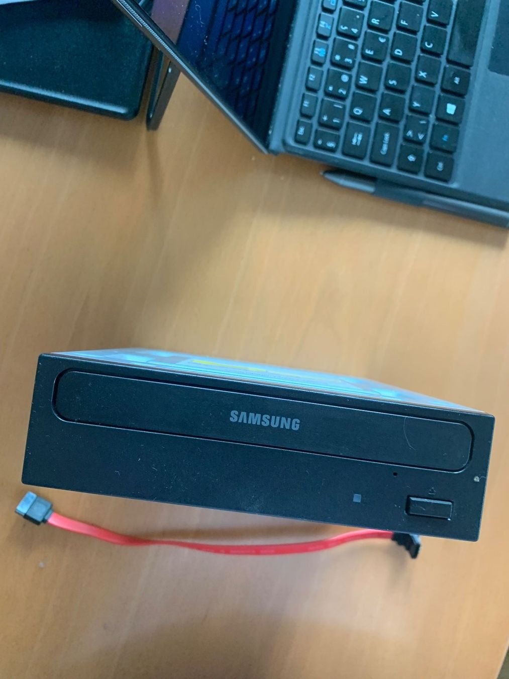 PC: Samsung DVD Writer Model SH-216 – Usato da luzern venduto da niko1 1
