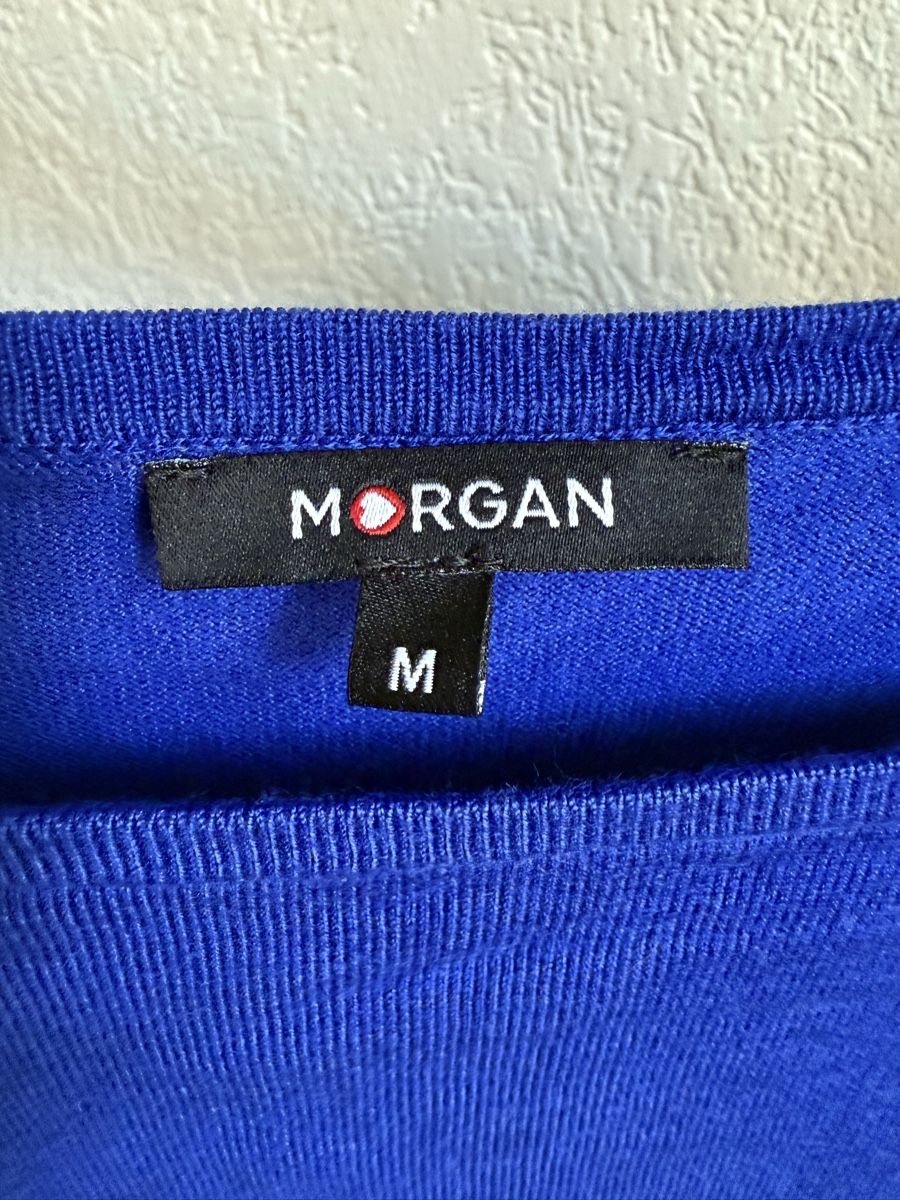 Morgan Pullover & Sweatshirts: Pull maille bleu roi boutons décoratifs Morgan, t.38/M – Gebraucht aus Tavannes von Thriftshop 6