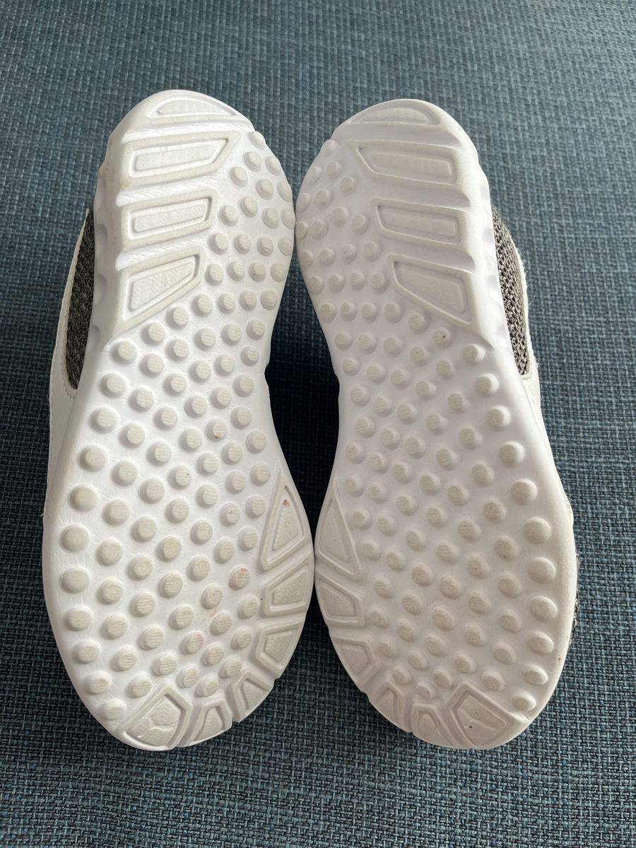 Puma Schuhe für Jungen: Puma Hallenschuhe – Gebraucht aus Hombrechtikon von Uptowns 1
