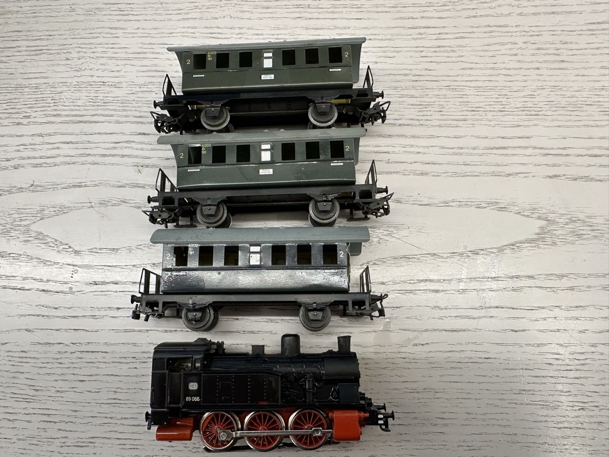 Märklin Modellini di ferrovie: Märklin 3104 DB BR 89 Personenzug – Usato da Lupsingen venduto da New-Haven 3