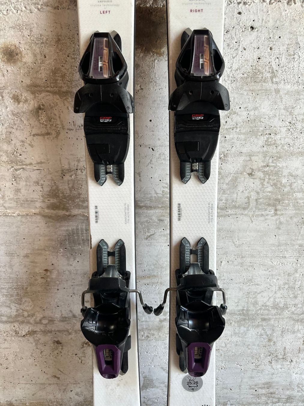 Elan Skis: Elan Insomnia Ski 144CM – Gebraucht aus Emmenbrücke von karkarkar 2