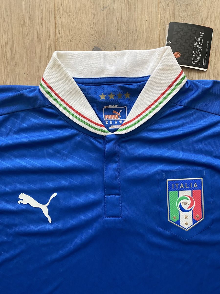 Puma Canottiere & Pantaloni: Italien Heim Trikot – Nuovo e nell'imballaggio originale da Volketswil venduto da 9394 1