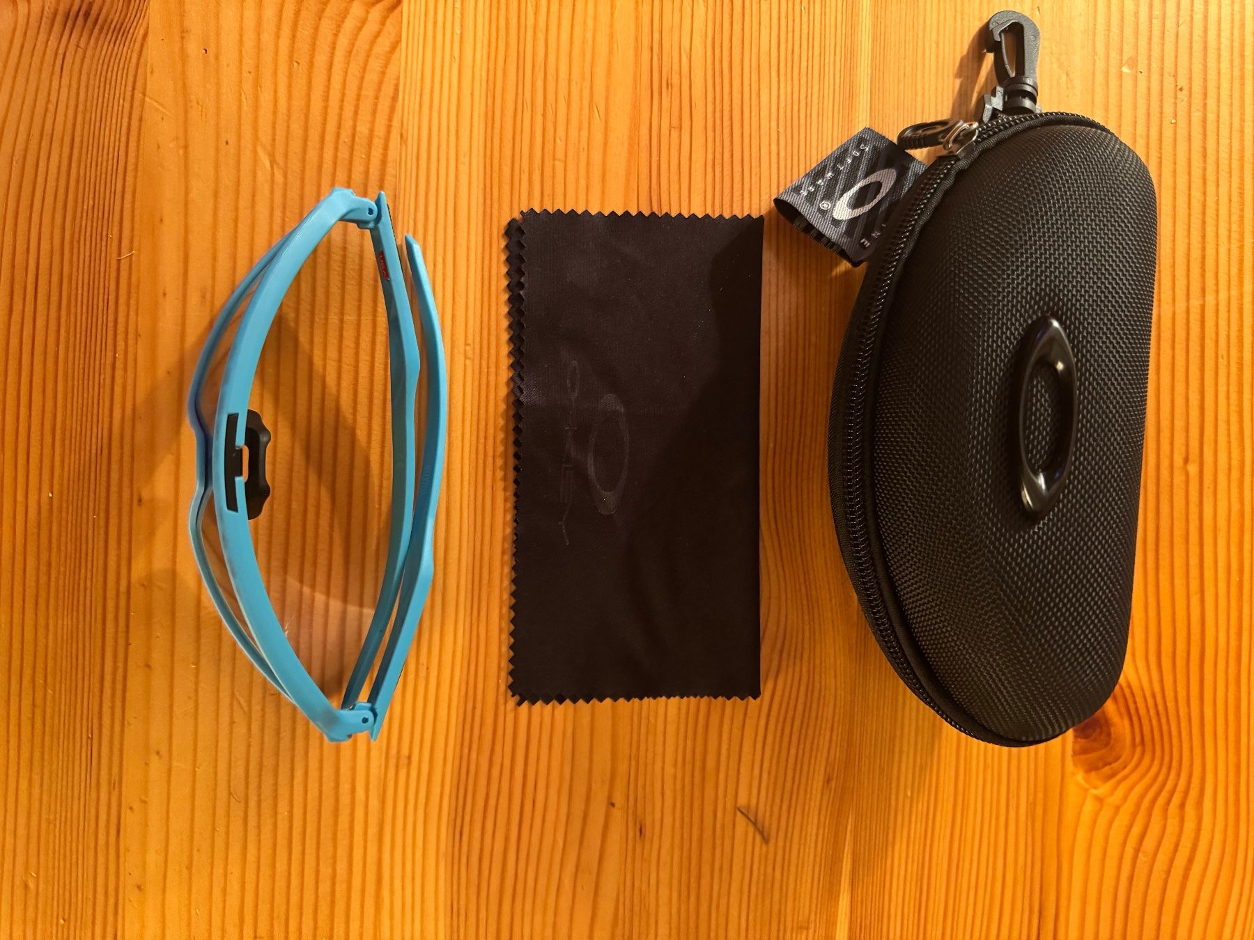 Oakley Brillen & Gläser: Lunettes de soleil Oakley – Gebraucht aus Haute-Nendaz von Norardini14. 2