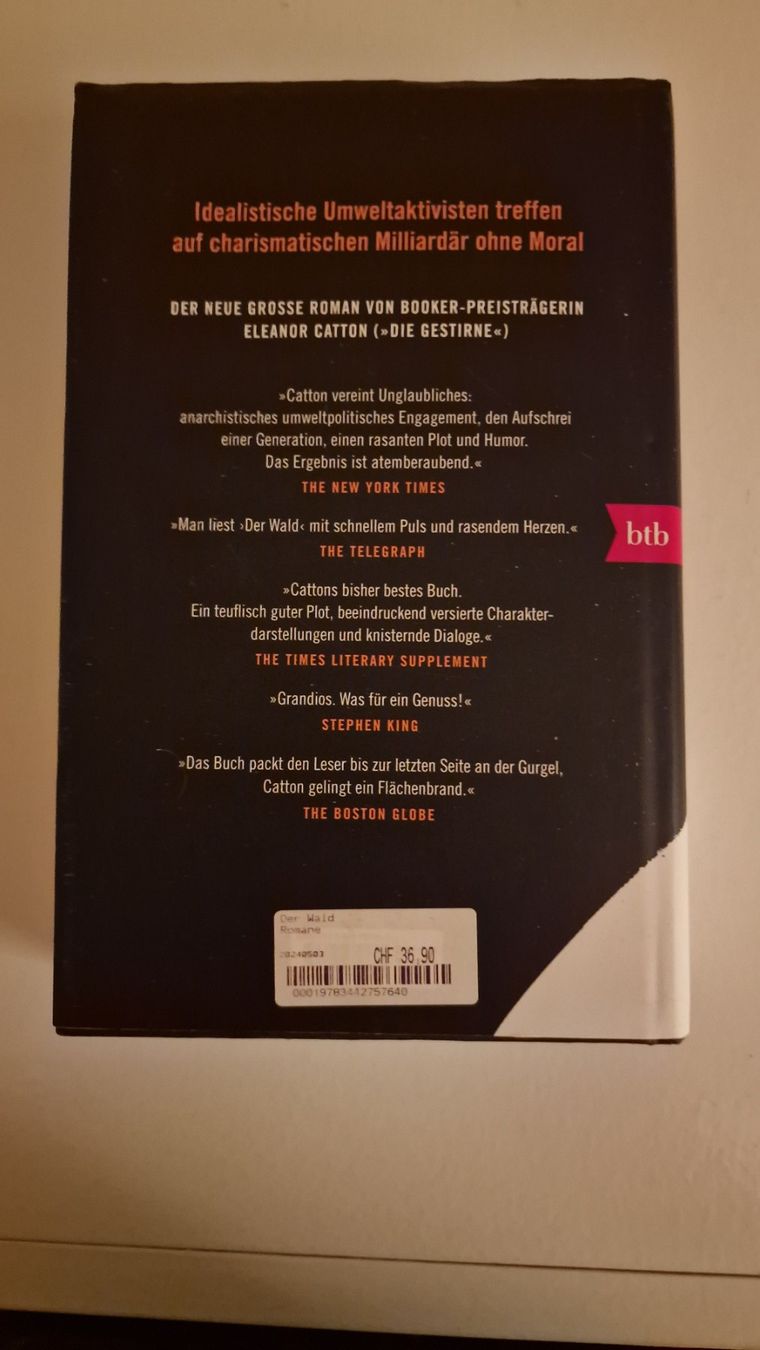 Bücher: Eleanor Catton  der Wald – Gebraucht aus Winterthur von Mmondeo 1